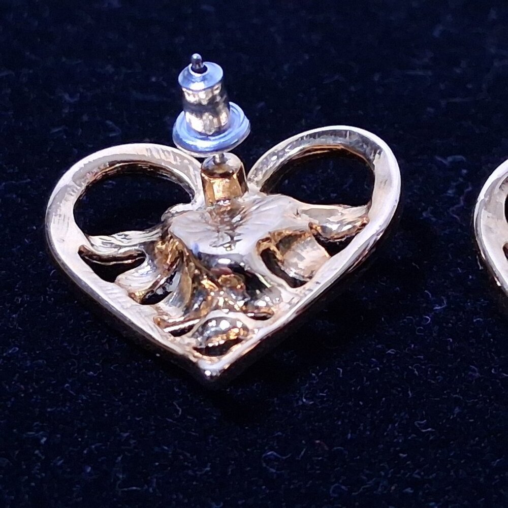 Vintage Earrings Pierced Gold Tone Heart Pink Rose Faux Pearl Love - Picture 4 of 12